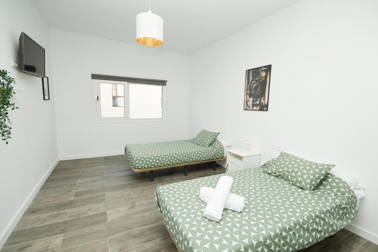Los Alonsos - Open Mall - By Az Rentals Arrecife  Bagian luar foto
