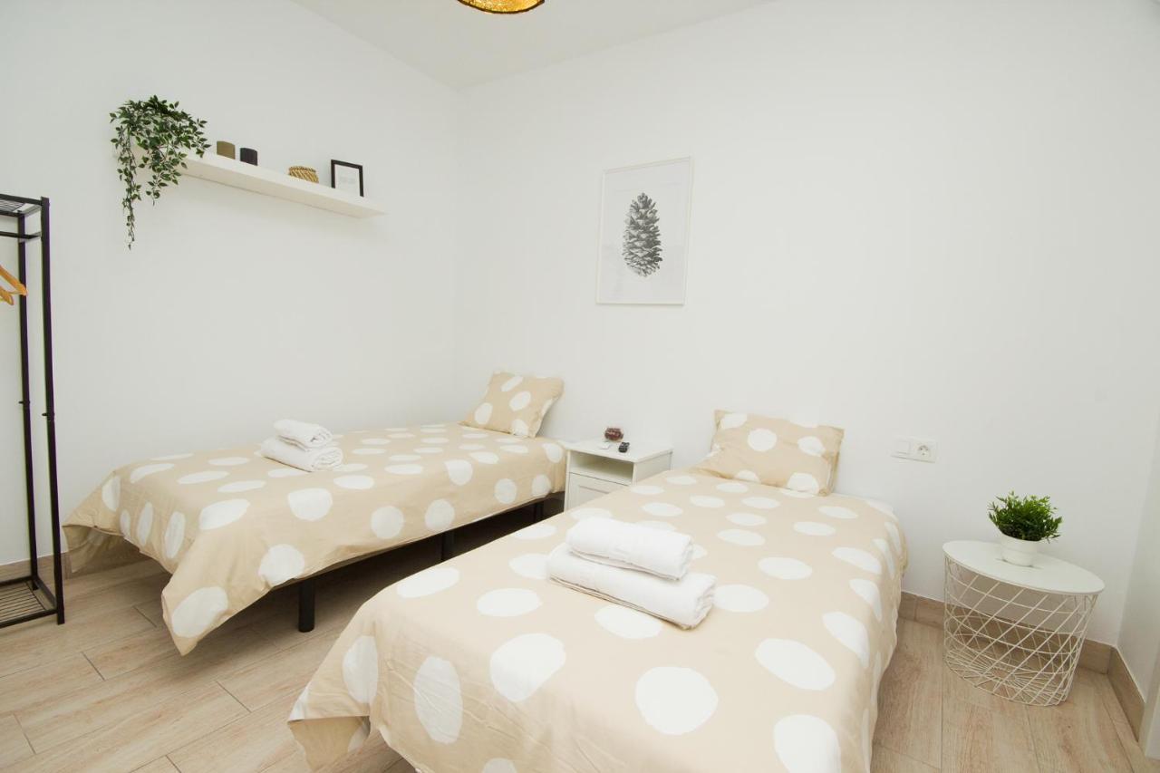 Los Alonsos - Open Mall - By Az Rentals Arrecife  Bagian luar foto